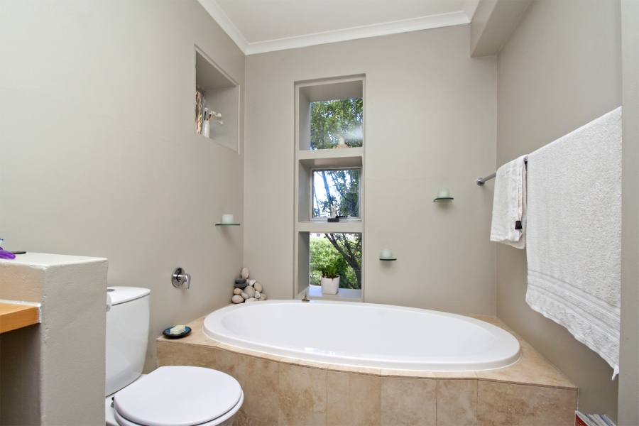 4 Bedroom Property for Sale in Belvedere Western Cape